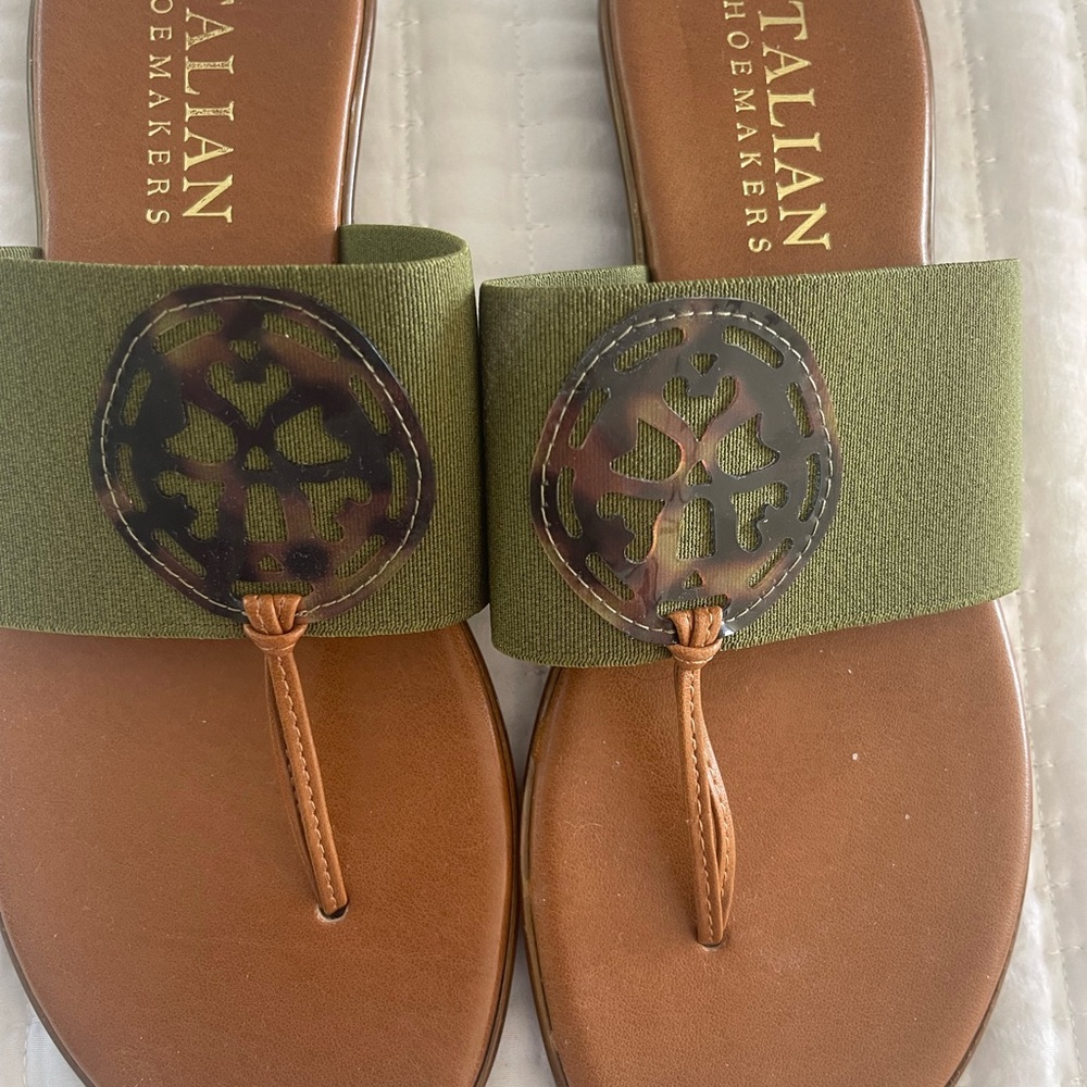 ITALIAN SANDALS - Picture 2 of 10